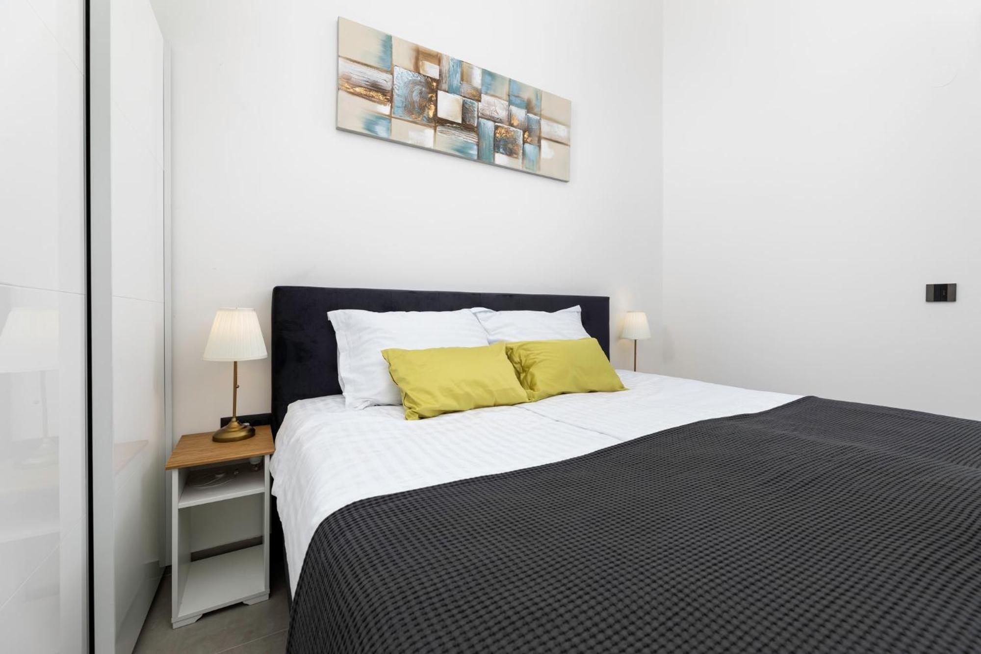 Luxury Villa Adria Apartments 크르크 외부 사진