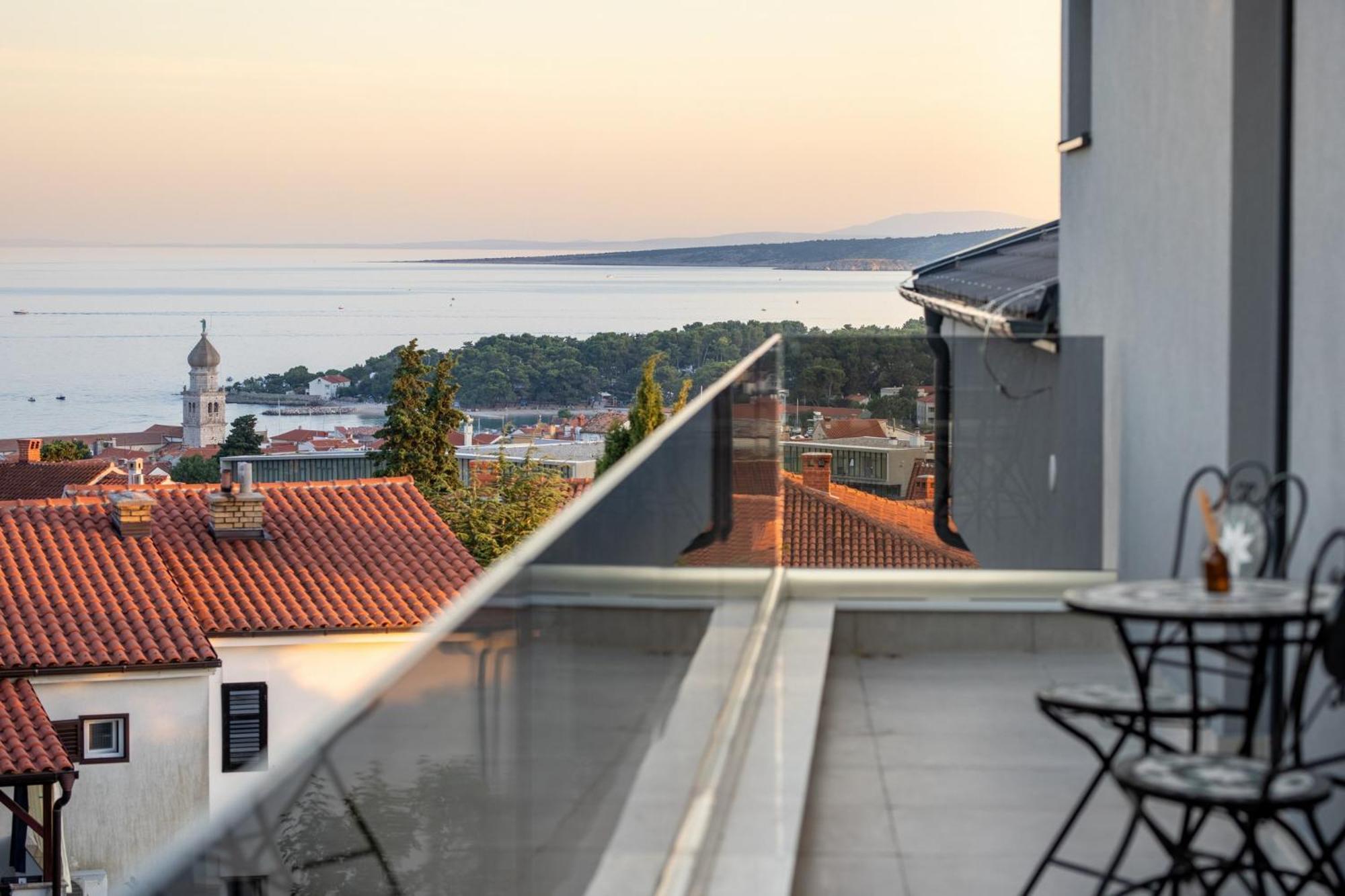 Luxury Villa Adria Apartments 크르크 외부 사진