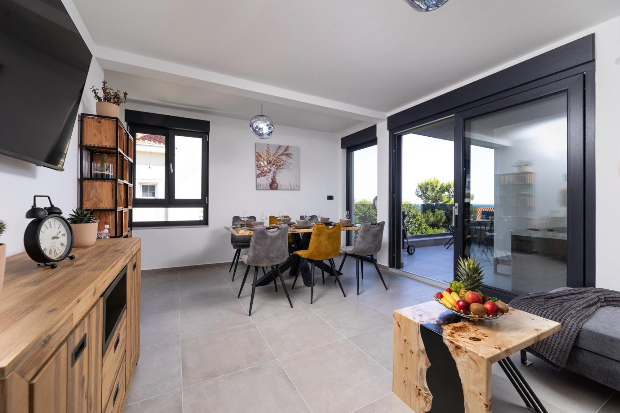 Luxury Villa Adria Apartments 크르크 외부 사진